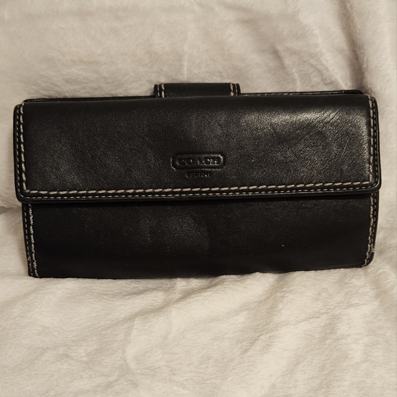 Coach Hampton Turn Key Lock Bi Fold Over Leather PRISTINE CONDITION - Picture 2 of 8